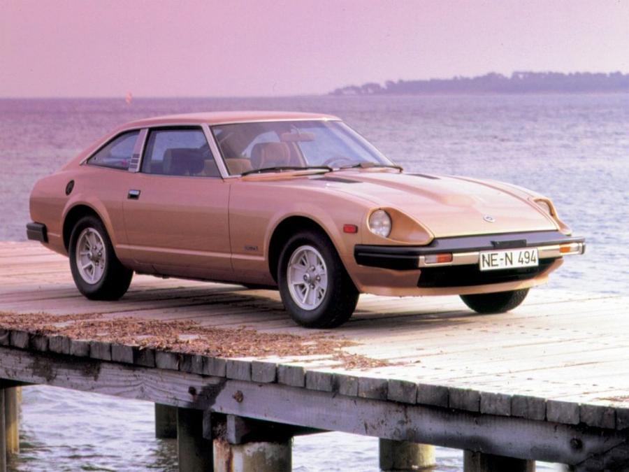  Datsun 280ZX 2by2 1978 года  (фото 2 из 4)
